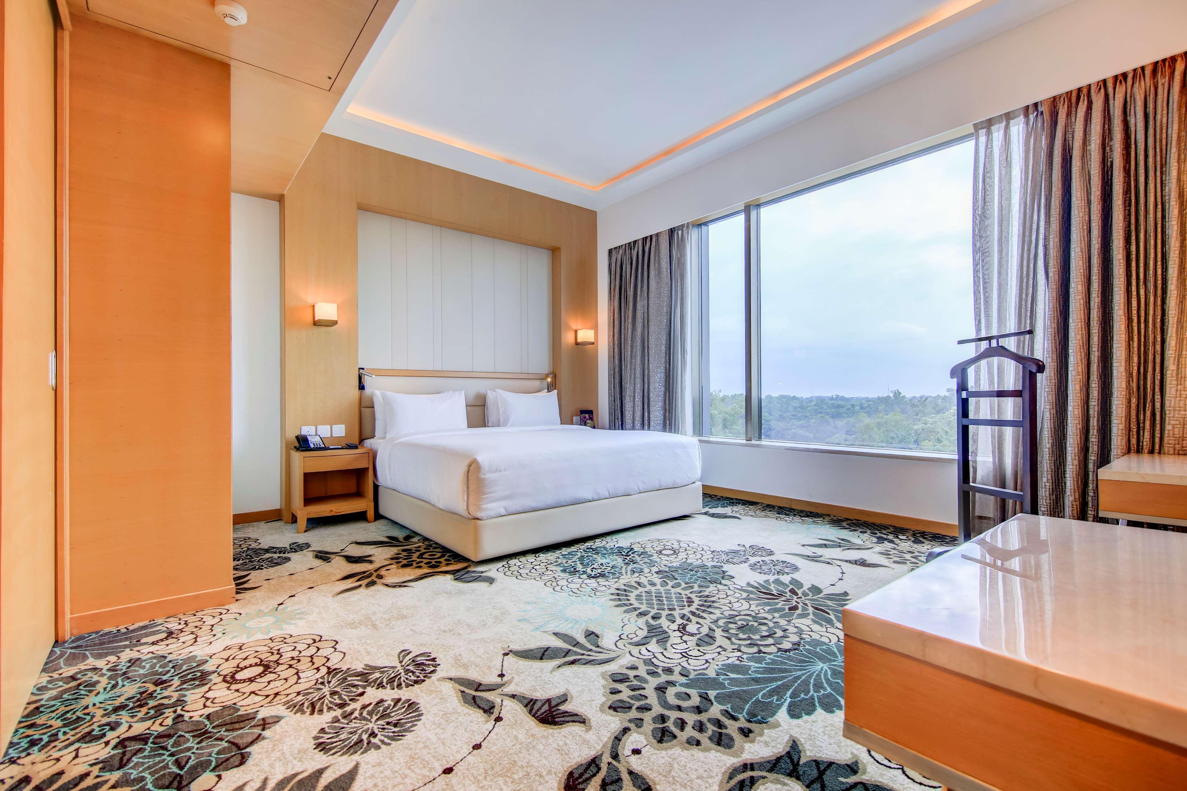 Radisson Blu Gorakhpur Hotel Ngoại thất bức ảnh