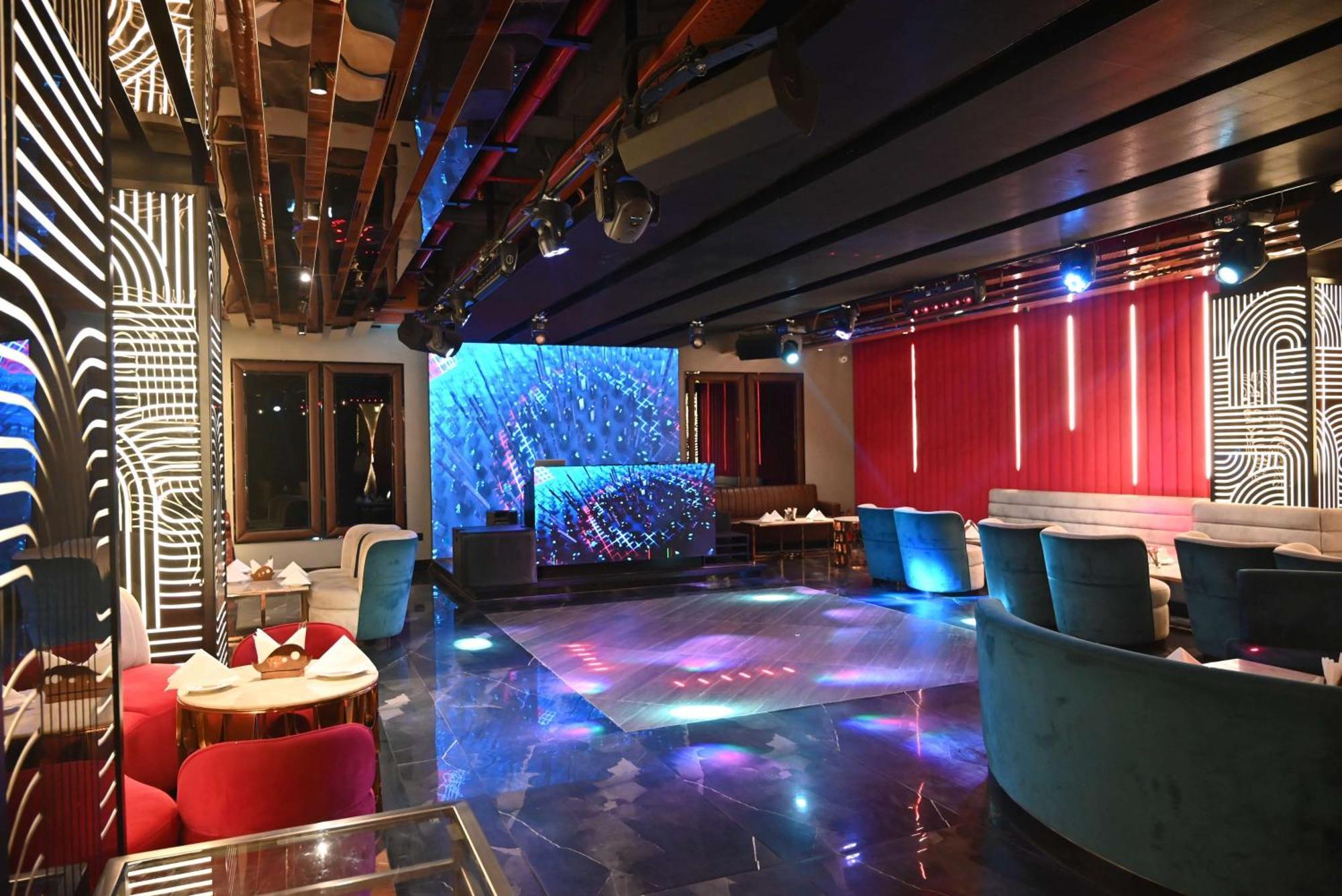 Radisson Blu Gorakhpur Hotel Ngoại thất bức ảnh